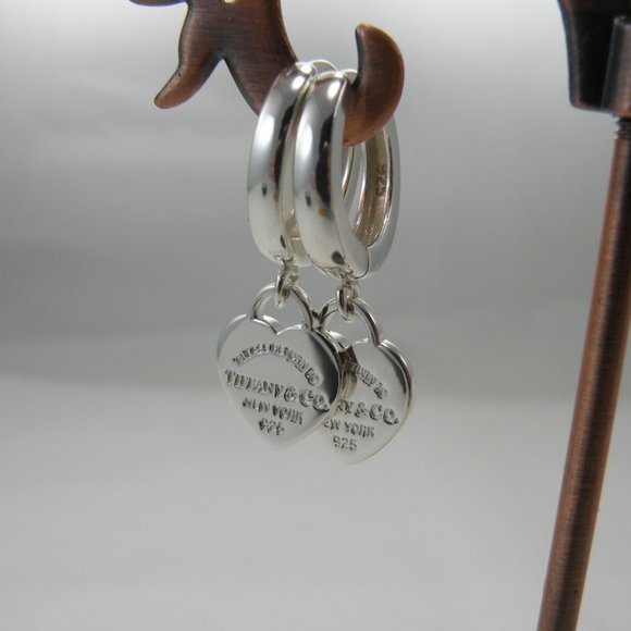 NEW Mini Heart Huggie Hoop Earrings Return to Tiffany & Co Solid 925 Silver - Picture 3 of 15